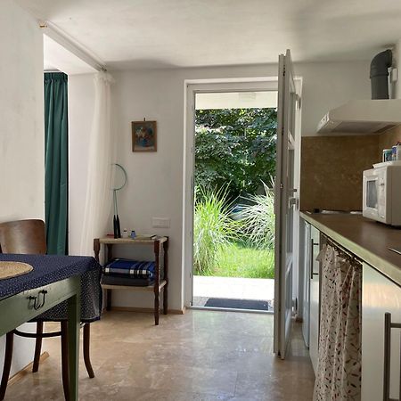 Studio Apartmanok Balatonfured Ngoại thất bức ảnh