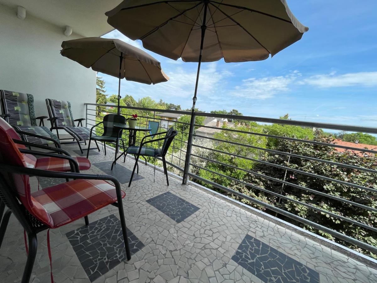 Studio Apartmanok Balatonfured Ngoại thất bức ảnh