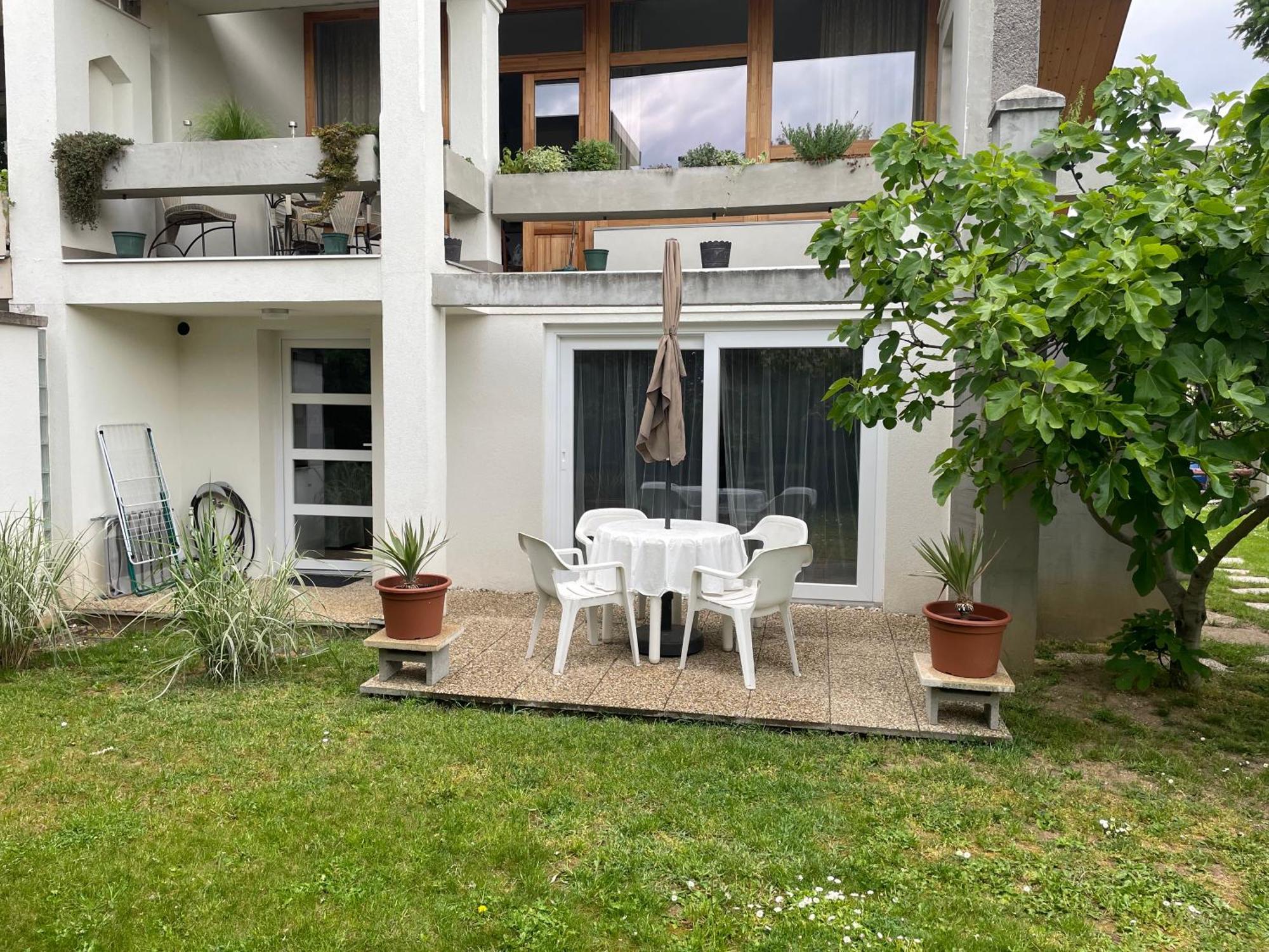 Studio Apartmanok Balatonfured Ngoại thất bức ảnh