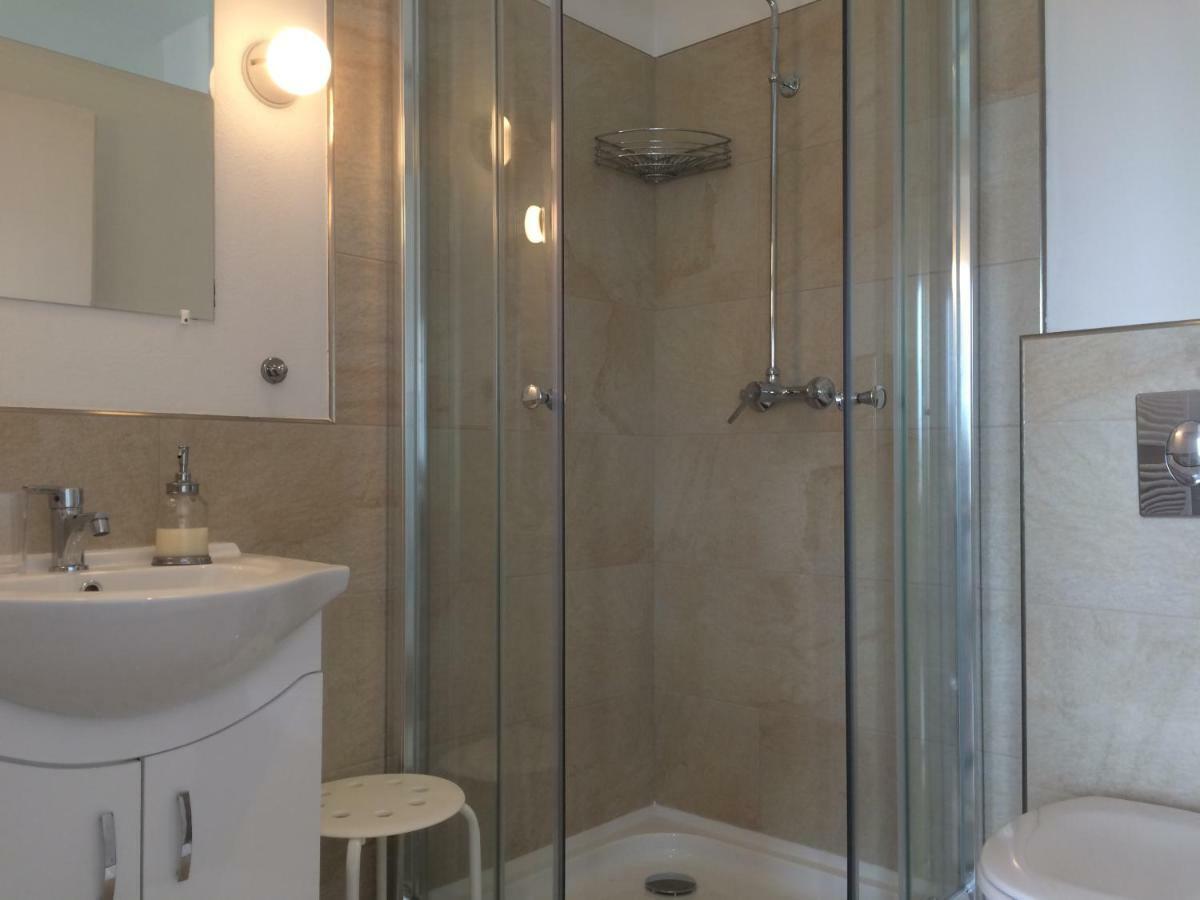 Studio Apartmanok Balatonfured Ngoại thất bức ảnh