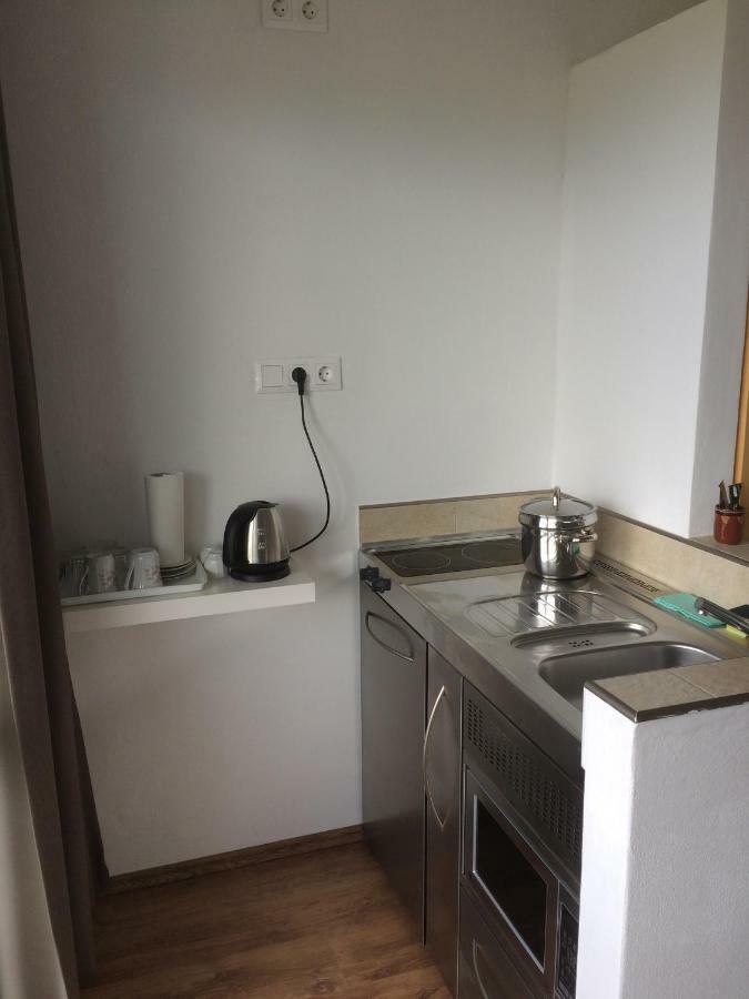 Studio Apartmanok Balatonfured Ngoại thất bức ảnh
